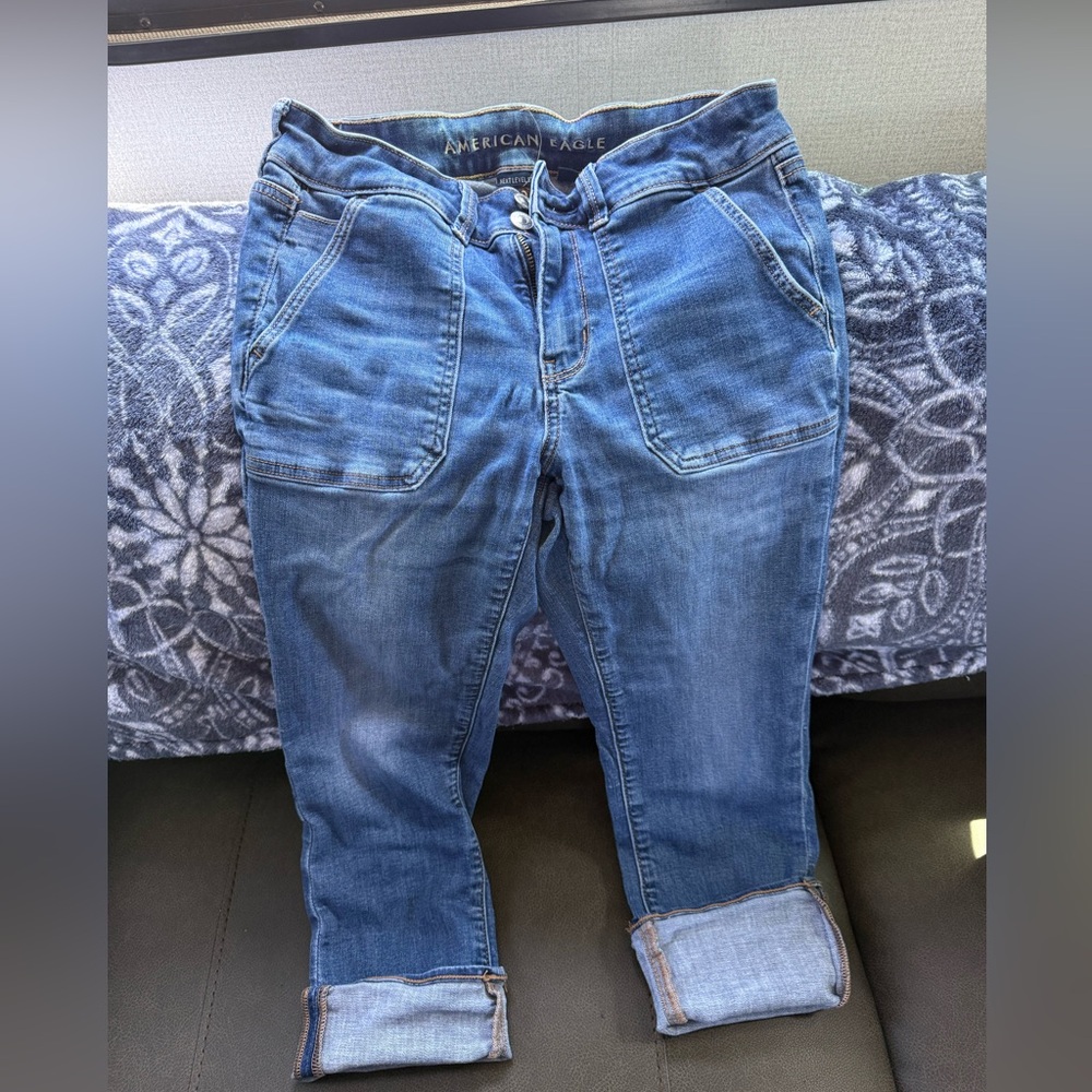 American Eagle Outfitters Women's Washed Blue Artist crop cuffed